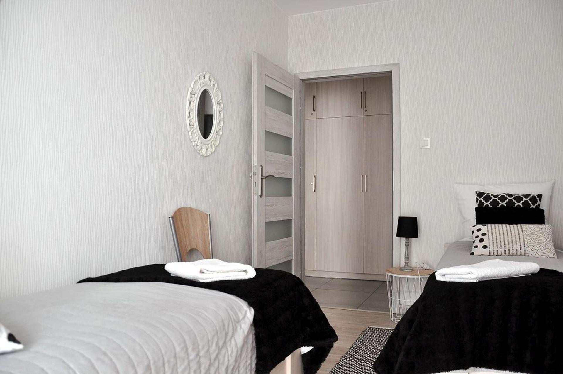 Q Apart Meta - Klimatyzowane Apartamenty Przy Manufakturze Z Garazem Lub Parkingiem Gratis, Fv Lodz (Lodz) Exterior photo